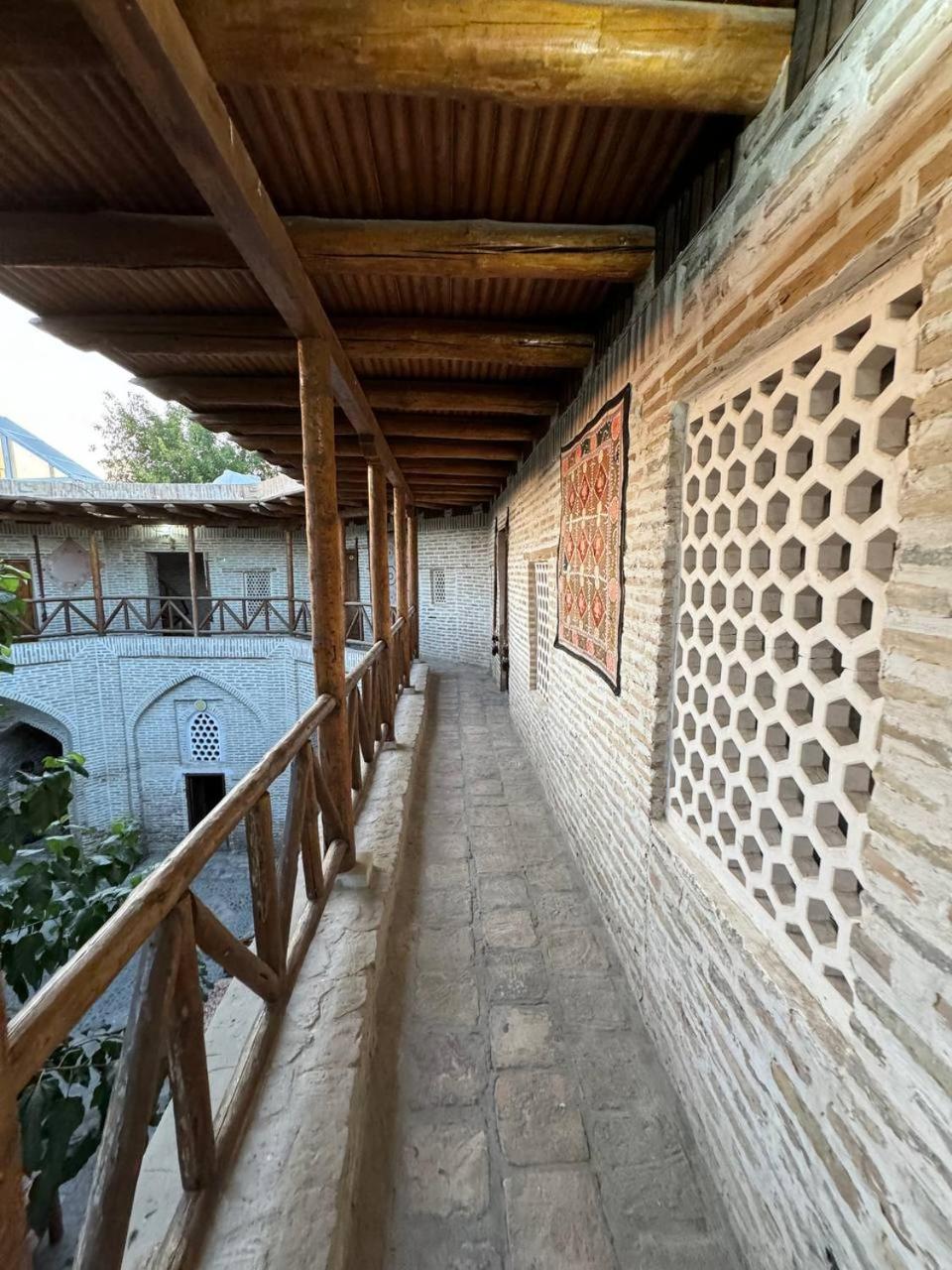 Ohun 18Th Century Caravansarai Bukhara Exterior foto