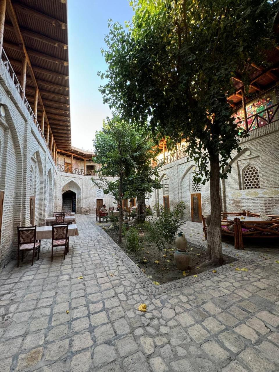 Ohun 18Th Century Caravansarai Bukhara Exterior foto