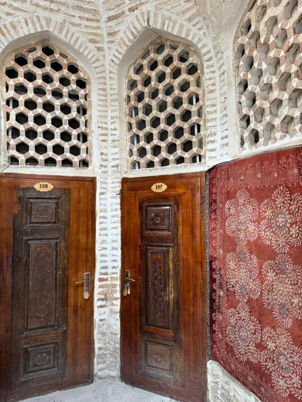 Ohun 18Th Century Caravansarai Bukhara Exterior foto
